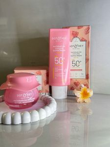 Sunscreen And Moisturiser
