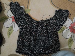Floral Off-Shoulder Top