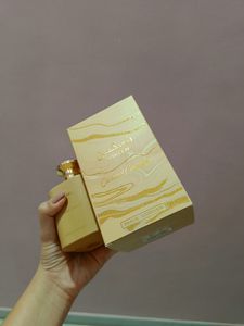 Paris Corner Caramel Cascade