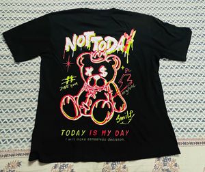 Graphic Print Tee - Trendy Bear Design