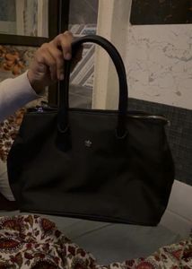 Elegant Black Handbag