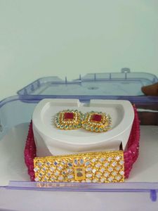 Fancy Matching Neckssets&amp; earrings. Free Ship