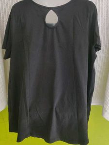 Black Basic T-Shirt