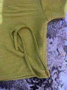 Yellow Top
