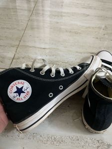 Black Converse High-Tops