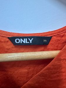 Only - Orange Satin Top
