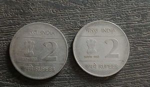 Two &amp; Five Rs Delhi XIX Commonwealth Games Coin