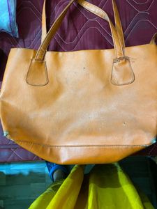 Shoulder Bag + Water Bottle