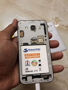 Samsung Phone J5 Fresh Condition