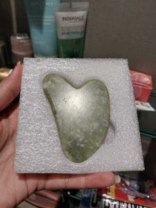 Garnier Gua Sha | FACE MASSAGER