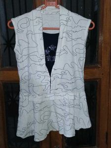 TRENDY PEPLUM TOP