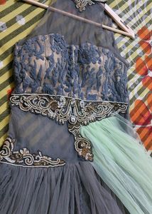 Party GOWN VERY STYLISH☆☆☆