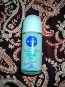 Nivea Natural Glow Deodorant