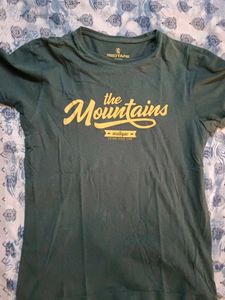 RedTape Graphic T-shirt