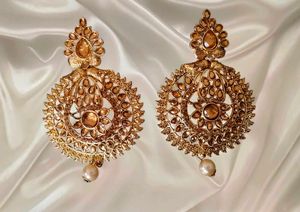Elegant Gold-Tone Indian Jewelry Set