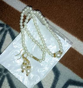 Pearl Drop Earrings with chain