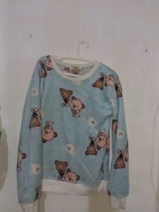 Cute Bear Print Sweater 🩵