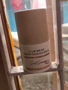 Carmesi Natural Deodorant Roll-On