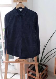 H&amp;M fitted button down shirt