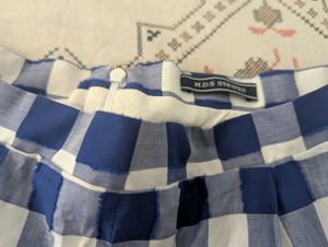 Beautiful check Skorts