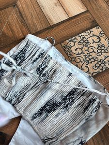 Bamboo Print Tie Top