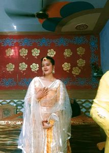 Yellow Nd White 3 Pise Suit