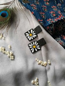 Cute Daisy Earrings