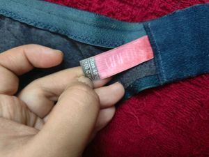 Comfortable Blue Bra Size 40C