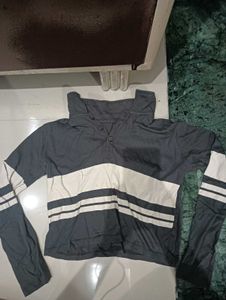 Collared Korean Style Crop Top