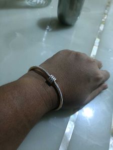 Elegant Bangle Bracelet