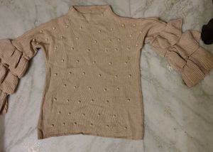 Pearl Top Ruffle sleeves