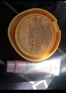 Lakme Foundation &amp; Compact