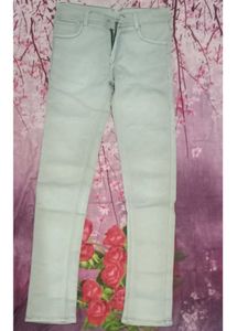 Light Wash Denim Jeans