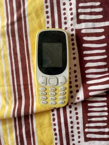 USED PHONE SELLING FOR PARTS