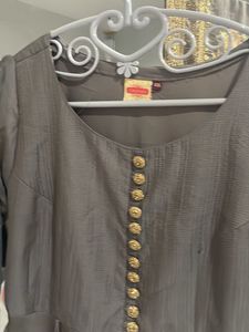 grey umbrella wid full length embroidery dupatta