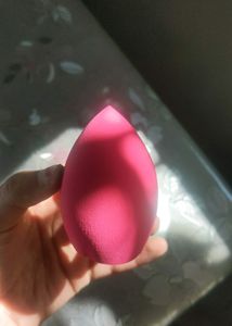 HOT PINK MAKE-UP BLENDER - ZUDIO