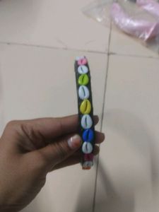 Cute Looking Navratri Hair Bands For Girls