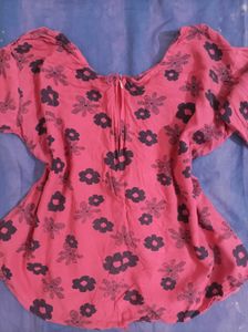 2000s cute pink Top y2k vintage