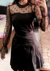 🎀 Black Full Sleeves Net Top 🎀