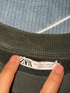 Zara Crop Green Dark Sweat Shirt