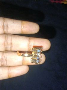 Elegant Gold Ring