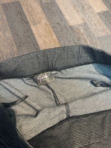 Black Color Trouser With Small Chex…