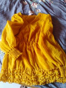 Chic Yellow Polka Dot Top