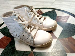 💗🔥Stylish White High-Top Sneakers