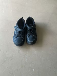 Black Sneakers