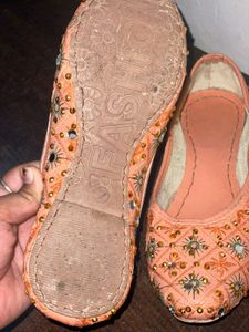 Peach Embroidered Juttis
