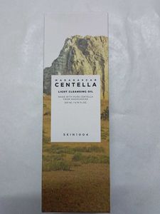 SKIN1004 Centella Light Cleansing Oil 200 ml