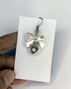 Handmade Beaded Pearl Bow Earrings with Heart