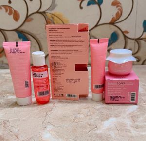 Dot &amp; Key Watermelon Skincare Set