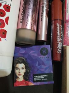 Branded Makeup Kit!